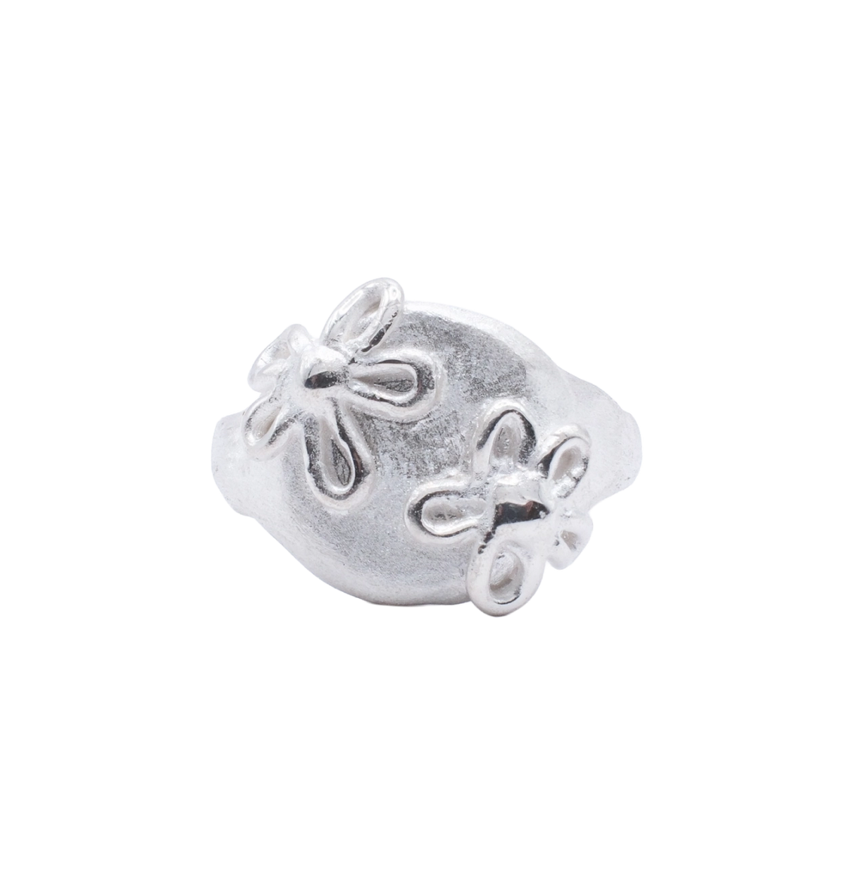 silver signet with flowers