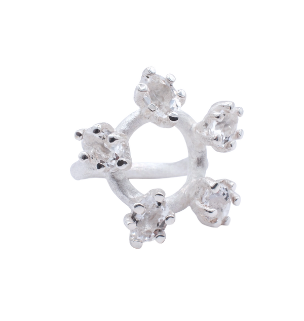 tsvetochek ring with five&nbsp;gems