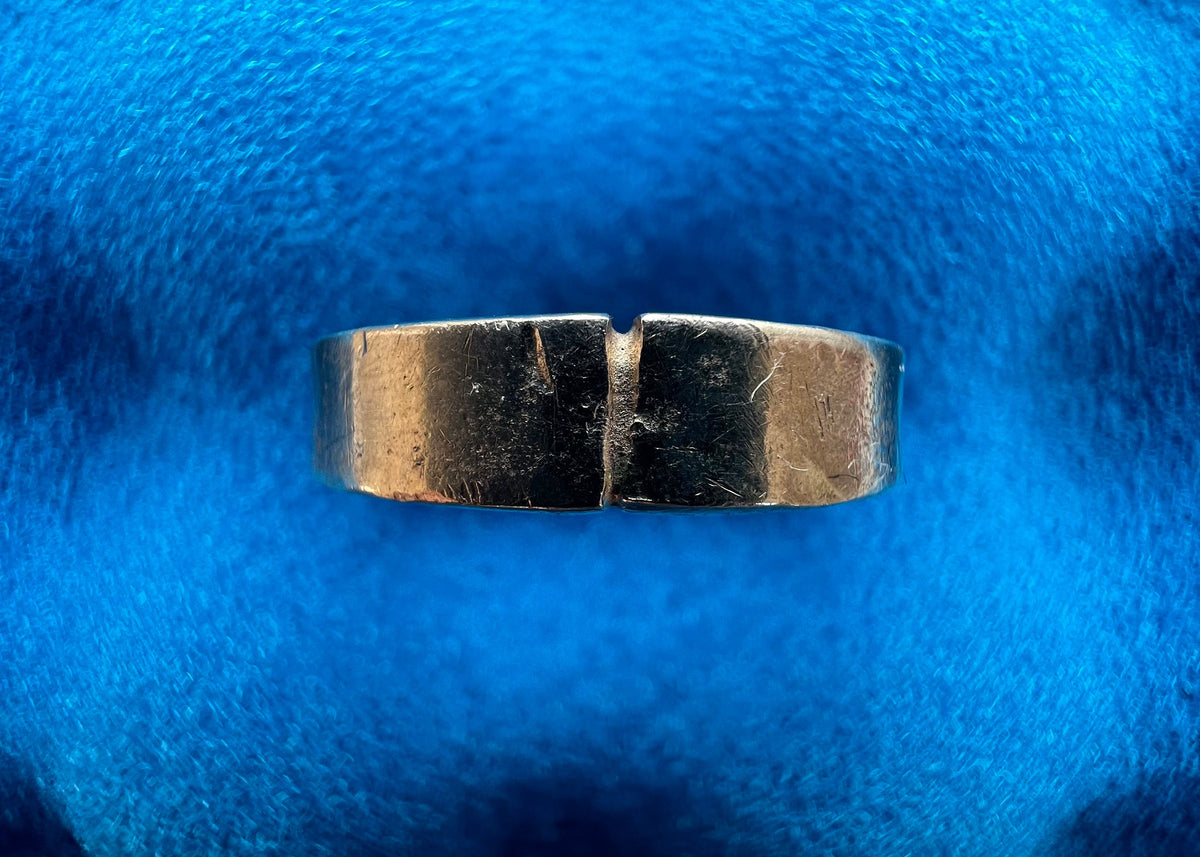 rough gold ring
